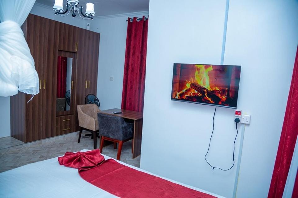 The Lit Gardens Hotel Kisumu Kültér fotó